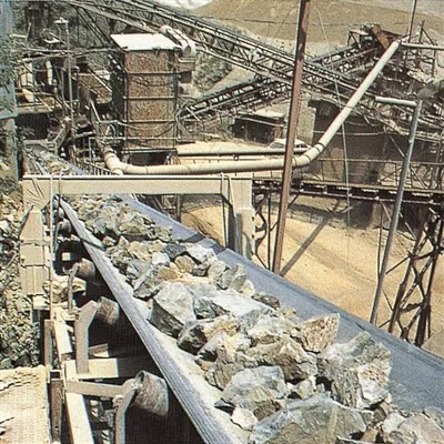 Apakah ada tindakan pencegahan keselamatan saat menggunakan sabuk konveyor kain?